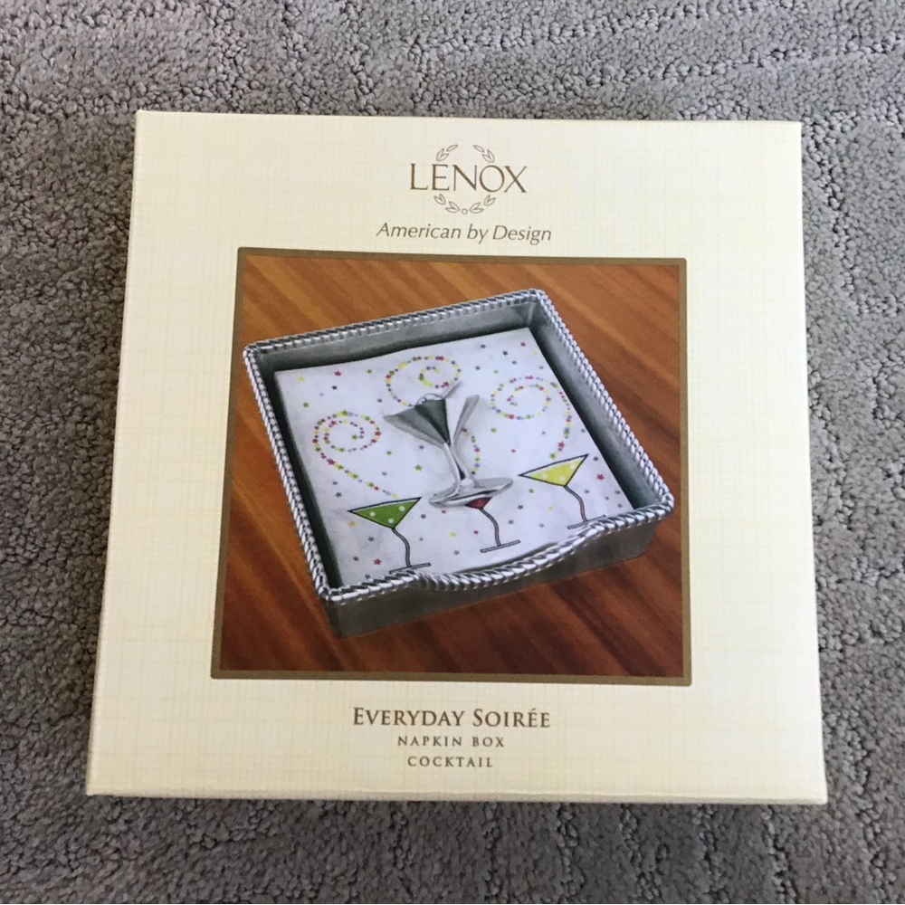 New in box Lenox Every day soirée  napkin, cocktail box